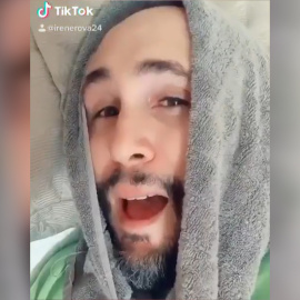 Kiko Rivera parodia un momento de su infancia y reta a sus fans