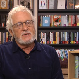 Héctor Abad Falciolince y el conflicto entre la batalla literaria y el compromiso social