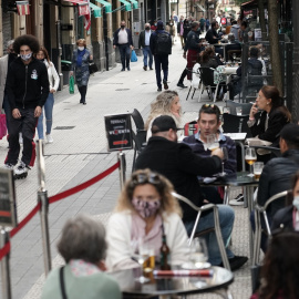 Ambiente en una terraza de un establecimiento de Bilbao, en una imagen del 24 de octubre de 2021.