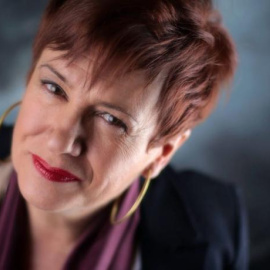 Ana Bejerano, solista de Mocedades.