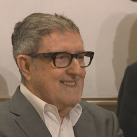 Muere el pintor Juan Genovés, autor de 'El abrazo'