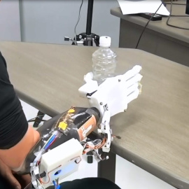 Así funciona adaptada a un amputado