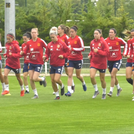 Entrenamiento de la Selección femenina de fútbol en Reims