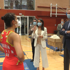 Los Reyes muestran su apoyo a los deportistas