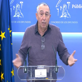 Repaso de Baldoví, a Casado: "No me imagino a ningún líder del principal partido de la oposición en Alemania yendo a una misa en la memoria de Hitler"