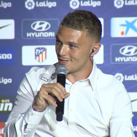 Trippier considera un privilegio jugar a las órdenes de Simeone