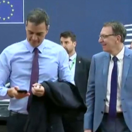 El PSOE busca la abstención de los diputados del PP en la investidura vía carta