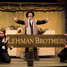 Vuelve a los Teatros del Canal `Lehman Trilogy´ de Sergio Peris-Mencheta