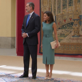La Reina Letizia y su elegante look para afrontar la ola de calor