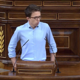 El enfado de Errejón con la derecha por las medallas de 'Billy el Niño'