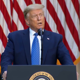 Donald Trump cumple 74 años