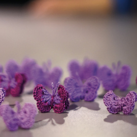 Las mariposas que crea Itziar Prats para sensibilizar a niños y niñas sobre violencia de género.- FERNANDO SÁNCHEZ