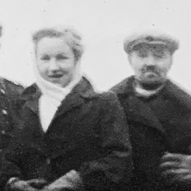 "1943, retaguardia frente a Leningrado concentrados para regresar a España". Esta es la nota que escribió Abundio, el segundo comenzando por la izquierda, al dorso de esta imagen.- ARCHIVO FAMILIAR