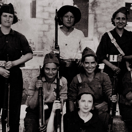 Fotografía: una miliciana en moto durante la Guerra Civil.- Centro Documental de la Memoria Histórica/CG FOTOGRAFÍAS C1547 EXP001 356A © MCD
