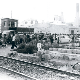 Manifestación del movimiento asambleario por las calles de Elche, verano de 1977.