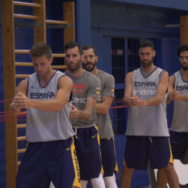 Primer entrenamiento de la selección de baloncesto