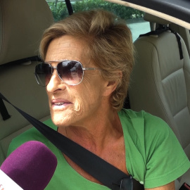 Chelo García Cortés tendrá que operarse de su herida en la pierna