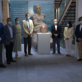 Los Reyes visitan la Casa-Museo Pérez Galdós en Gran Canaria