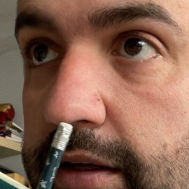 Daniel Fez, el 'anticoach' con el que desaprenderás del amor. (Fuente: TikTok / danielfez)