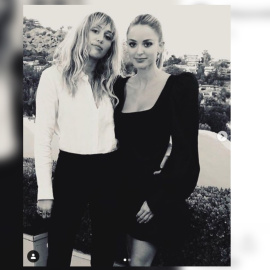 Miley Cyrus celebra el cumpleaños de Kaitlyn Carter