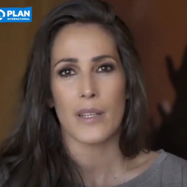 Malú muestra su faceta más solidaria