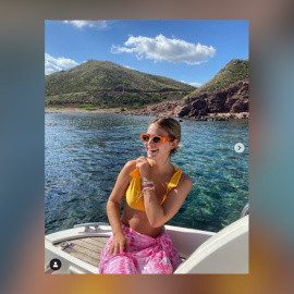 Laura Escanes disfruta de un agradable viaje en barco