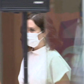 Ayuso comunica su estrategia para la vuelta al cole: responsabilidad ciudadana y más profesores