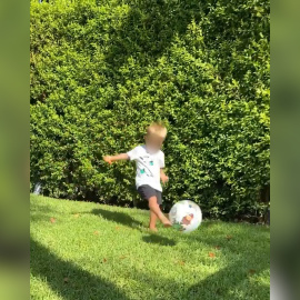 Alice Campello se "desmaya de amor" con la dedicatoria de su hijo