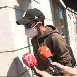 Camilo Blanes sale a correr cerca de su casa en Madrid