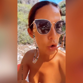 Tamara Gorro disfruta de un día en la playa con su familia