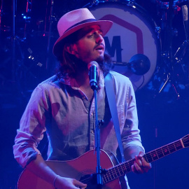 Morat triunfa en su segunda noche de concierto en Starlite 