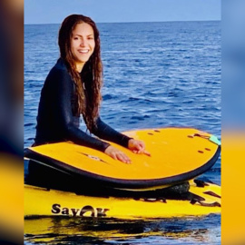 Shakira comparte su habilidad con el skate en su verano más deportivo