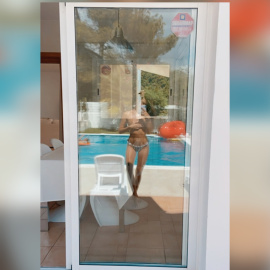 Sofía Suescun y Kiko Jiménez disfrutan de una comida en Ibiza