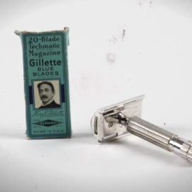 El afeitado en casa cumple 120 años