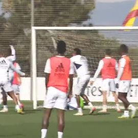 El Real Madrid prepara su encuentro contra el Rayo Vallecano