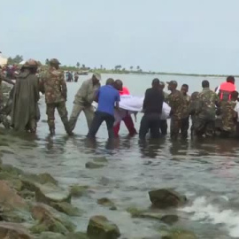 El primer ministro de Tanzania anuncia que se abrirá una investigación sobre el accidente aéreo que ha dejado 19 muertos