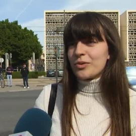 Uno de cada cuatro menores de 15 años ha recibido peticiones sexuales de un adulto en redes