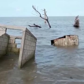 El mar engulle la costa de Tabasco y destroza a las comunidades del litoral del sur de México