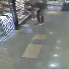 Cae una banda de ladrones que desvalijaba supermercados en Barcelona   