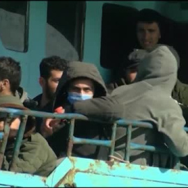 Grecia acoge a cientos de migrantes varados en las costas de Creta