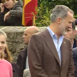 Cadavedo se viste de gala para recibir la visita de los reyes y la princesa Leonor 