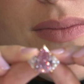 Se vende en Suiza uno de los diamantes rosas más grandes jamás subastados