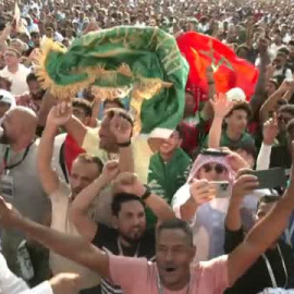 Los aficionados saudíes celebran su victoria ante Argentina: "¿Dónde está Messi?"      