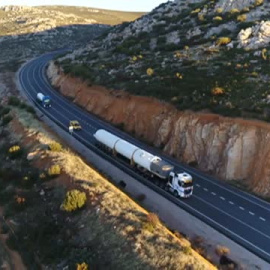 El Gobierno sella un acuerdo con la multinacional Maersk que traerá 10.000 millones