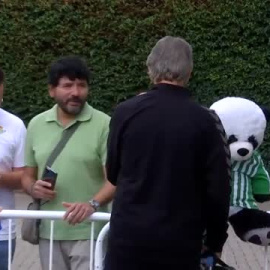 El Real Betis mira de reojo al derbi sevillano con los deberes hechos en Europa