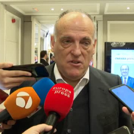 Tebas y Blanco elogian a la selección tras la goleada ante Costa Rica