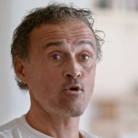 El técnico asturiano Luis Enrique durante el documental.
