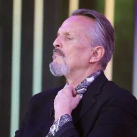Miguel Bosé durante la presentación de la serie 'Bosé' en octubre de 2023. -  José Ramón Hernando | EUROPA PRESS