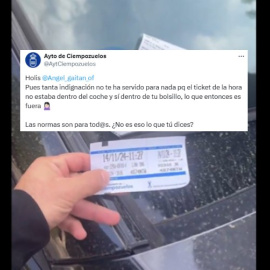 El 'influencer' Ángel Gaitán muestra la multa recibida.