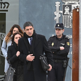 El mayor de los Mossos d'Esquadra, Josep Lluís Trapero, a su salida de una de las sesiones del juicio que se celebra celebrado en la Audiencia Nacional. EFE/Fernando Villar